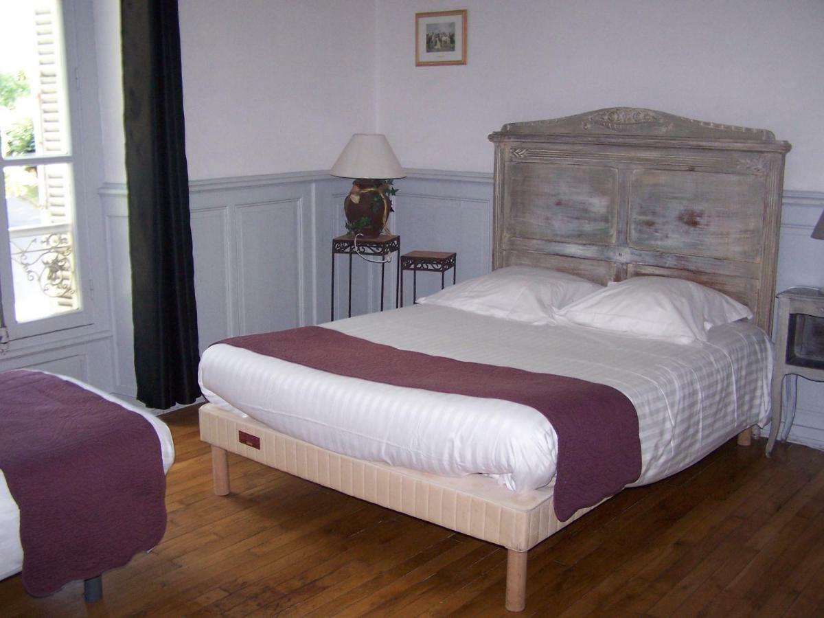 Auberge De La Marquise Arnac-Pompadour Bagian luar foto